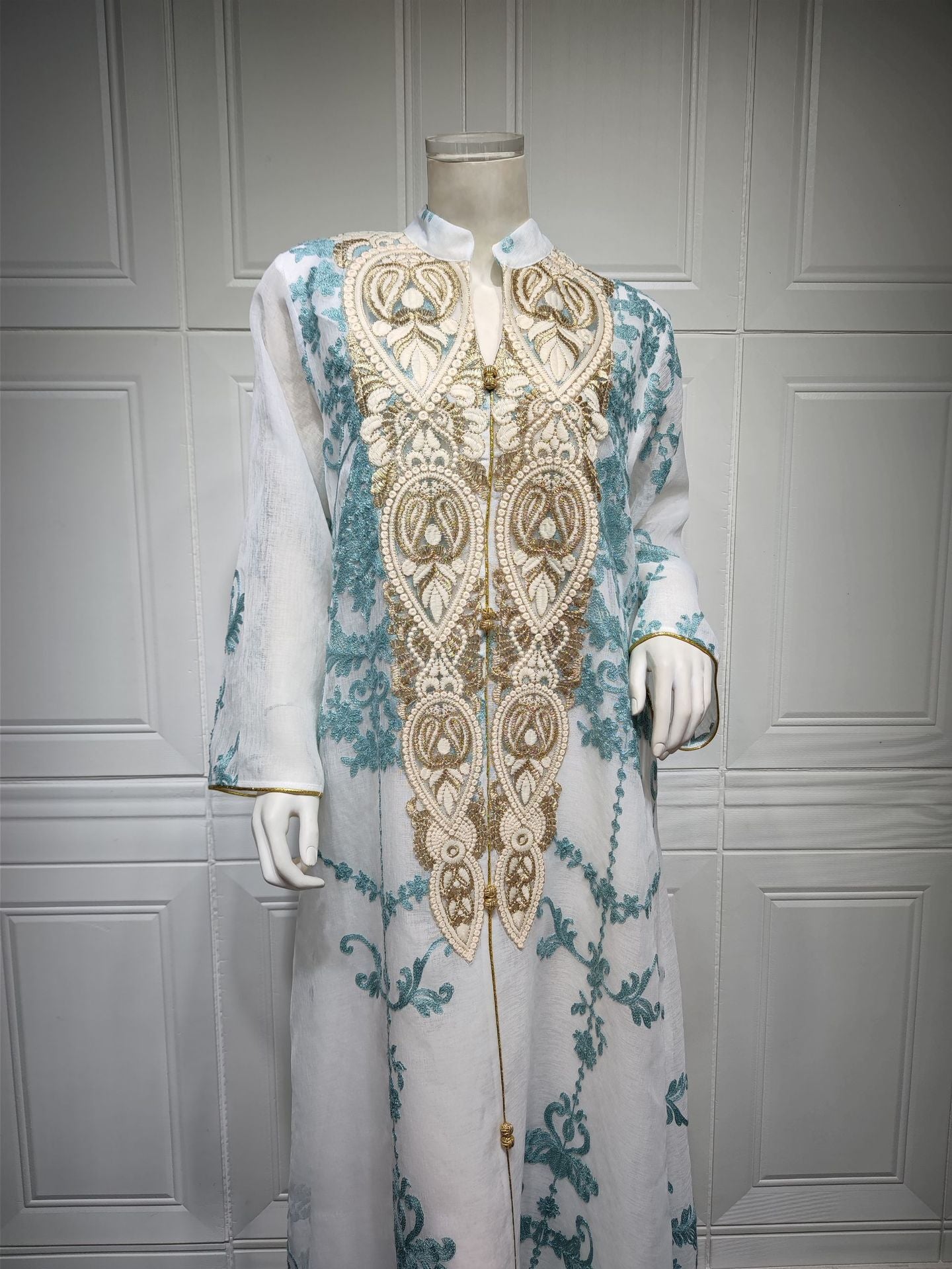 ABAYA A BRODERIE DE LUXE
