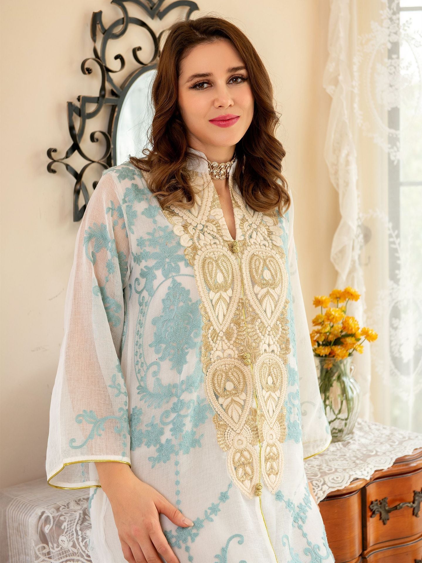 ABAYA A BRODERIE DE LUXE